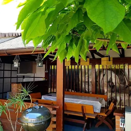 Gæstehus Pensiunea Casa Blanca 3*